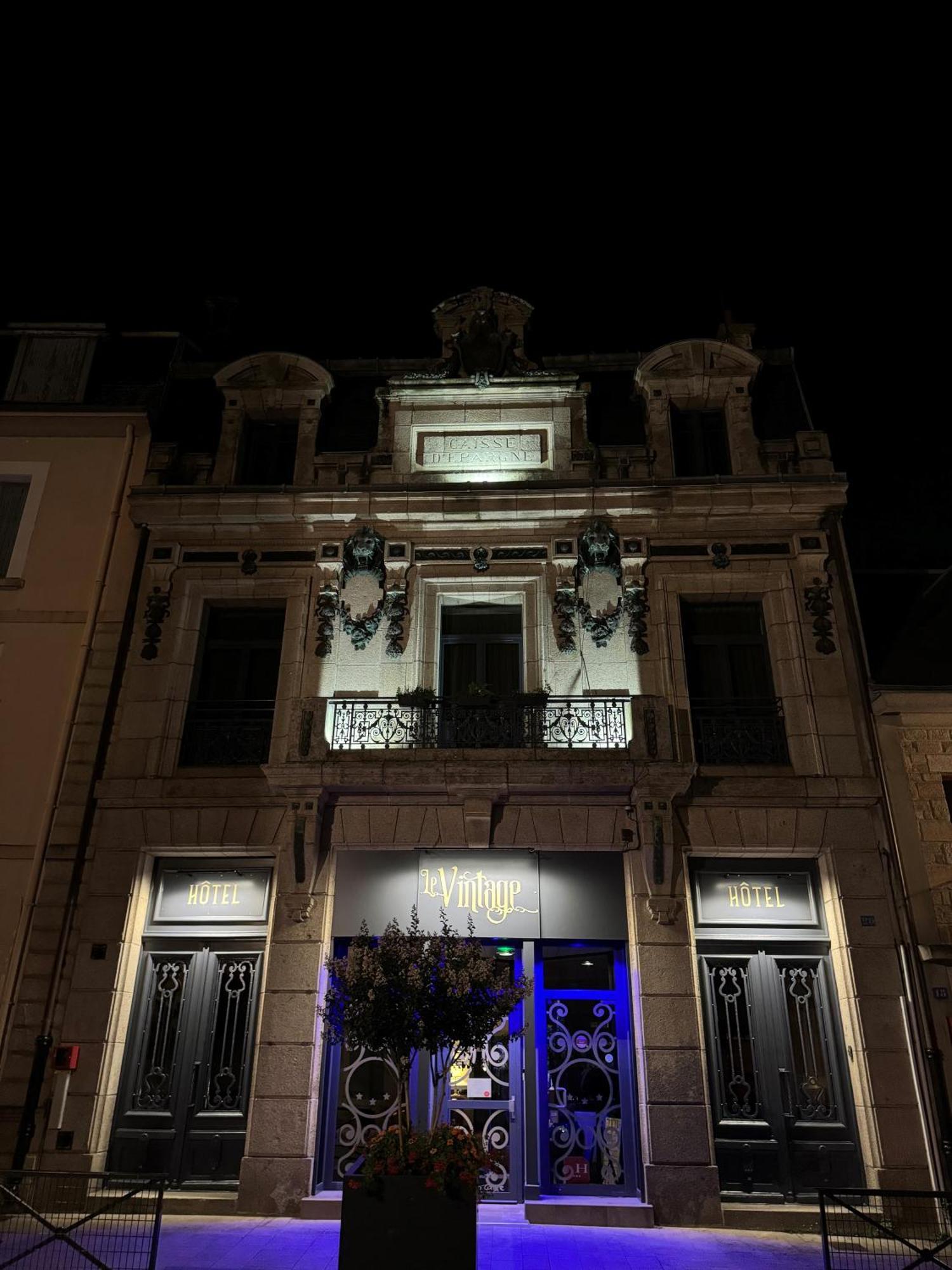 Vintage Hotel