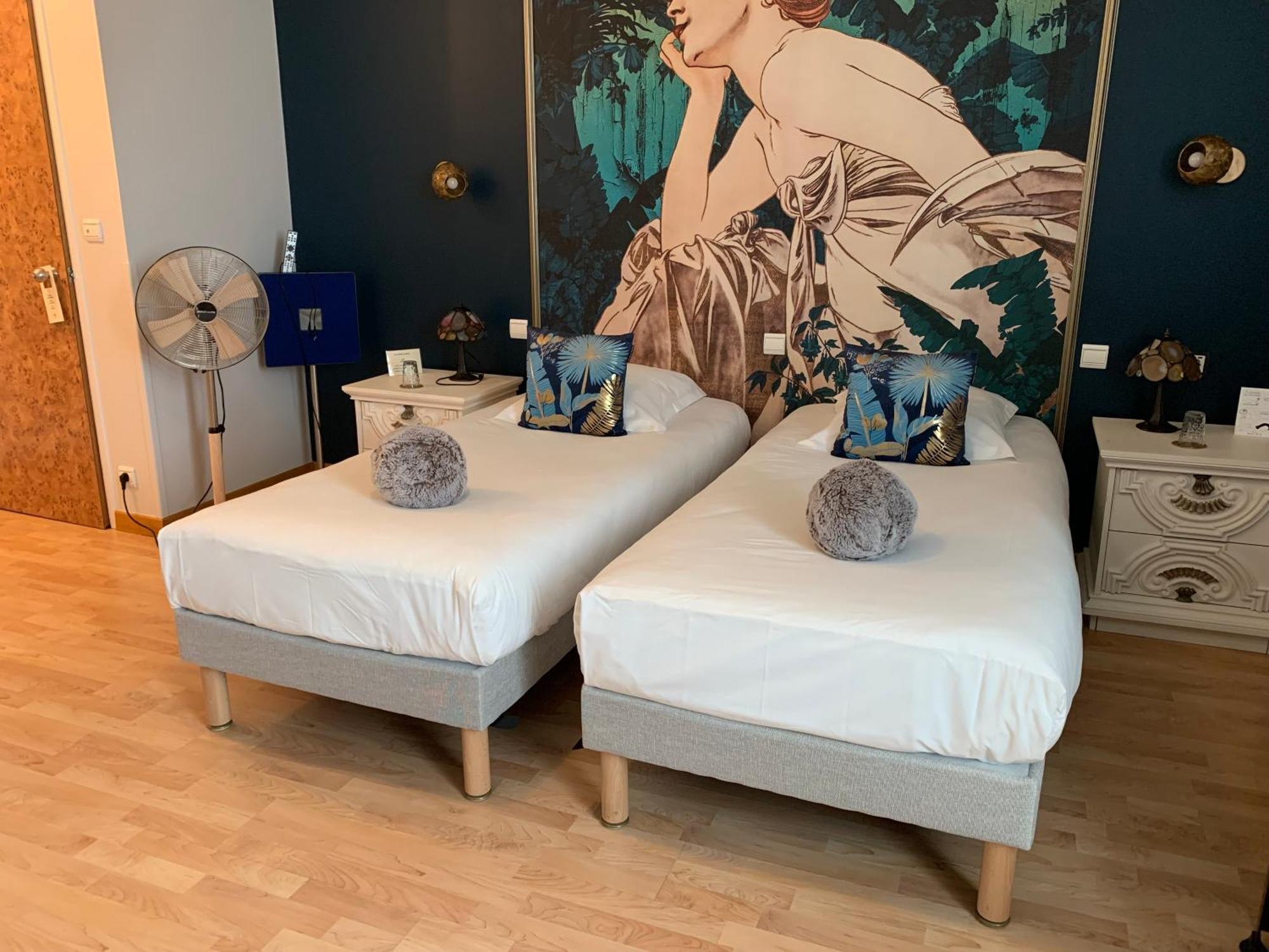 Vintage Hotel Quimperle